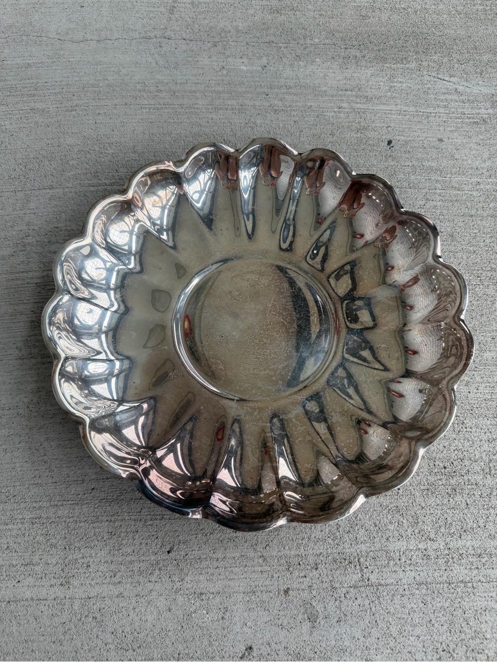 Vintage Reed & Barton Silver Plated Decorative Bowl Dish Pattern109Scalloped Rim